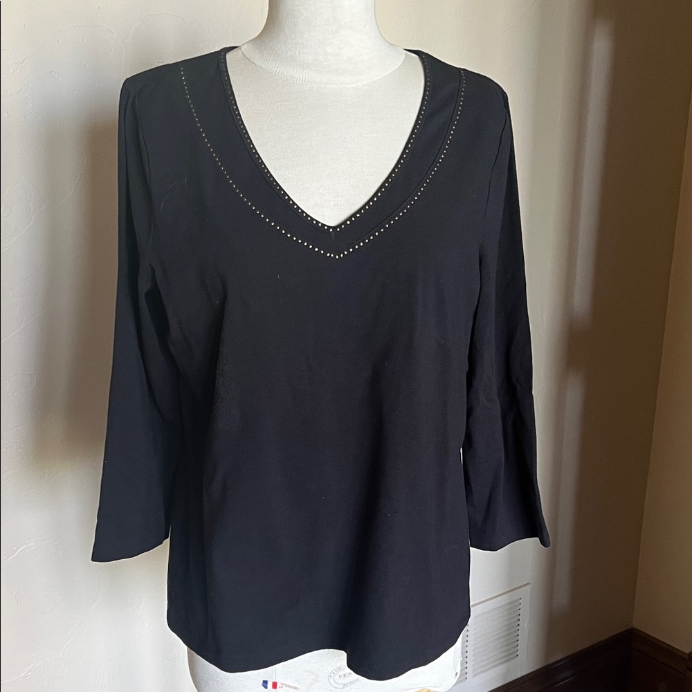 NWT Studded Liz Claiborne Black V-Neck Studded Blouse